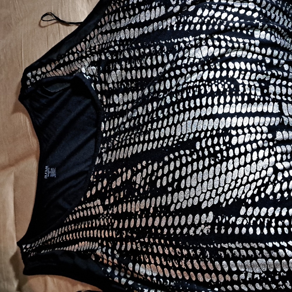 Ana brand black and gold sleevless top.